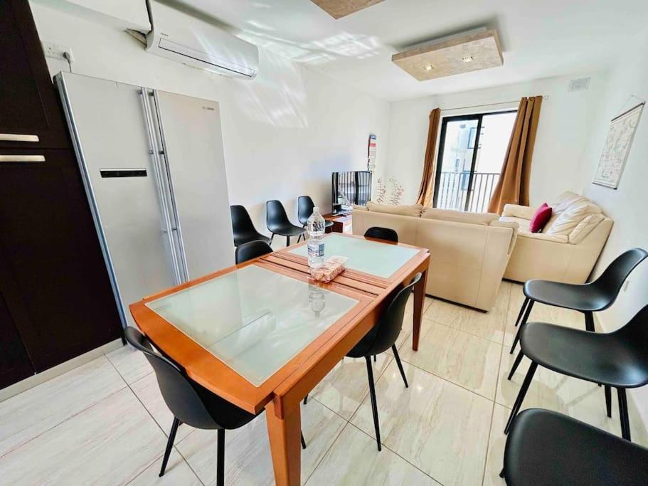 Duplex Whiskey Home 200M Away From The Sea And The Square خليج سانت بول المظهر الخارجي الصورة