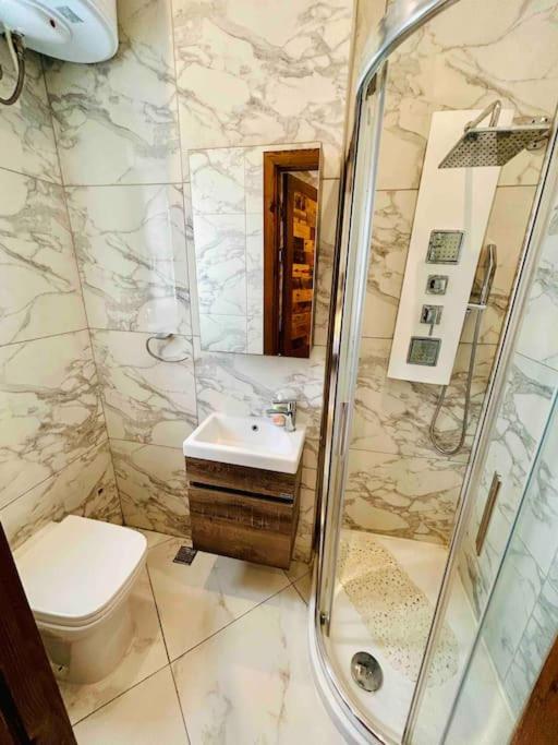 Duplex Whiskey Home 200M Away From The Sea And The Square خليج سانت بول المظهر الخارجي الصورة