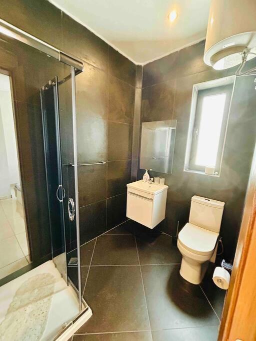Duplex Whiskey Home 200M Away From The Sea And The Square خليج سانت بول المظهر الخارجي الصورة